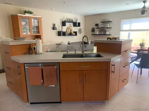 822 Casa De Oro Pl, Escondido, CA 92025 photo 5