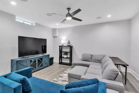 912 B Ave, Coronado, CA 92118 photo 30