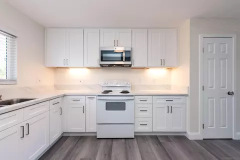 5030 A St #2, San Diego, CA 92102