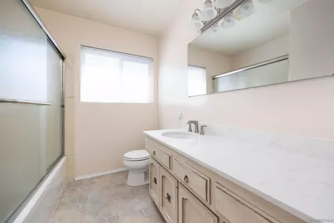 7700 El Paso St, La Mesa, CA 91942 photo 25
