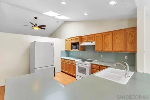 10820 Greencastle St, Santee, CA 92071 photo 11
