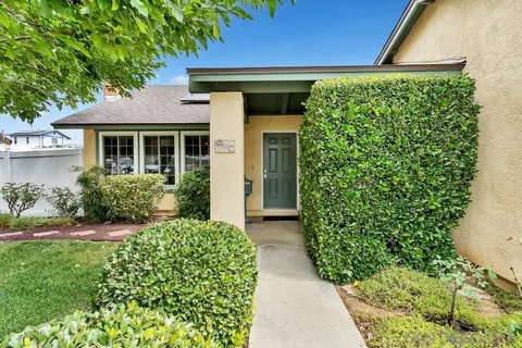 10820 Greencastle St, Santee, CA 92071 photo 2