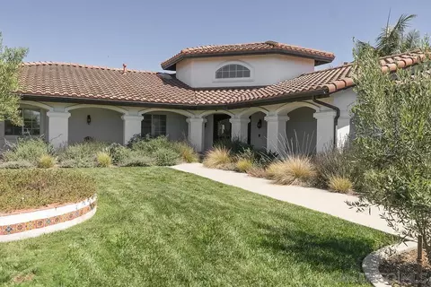 24385 Fuerte Rd, Temecula, CA 92590 photo 46