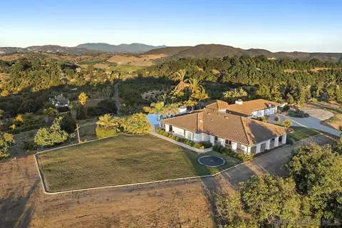 24385 Fuerte Rd, Temecula, CA 92590 photo 68