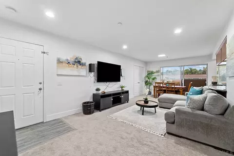 615 Fredricks Ave #140, Oceanside, CA 92058 photo 2