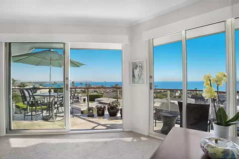 5383 Chelsea St #302, La Jolla, CA 92037