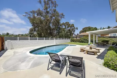 2722 Glasgow, Carlsbad, CA 92010 photo 10