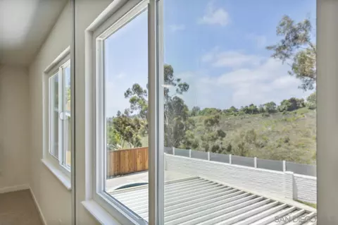 2722 Glasgow, Carlsbad, CA 92010 photo 23