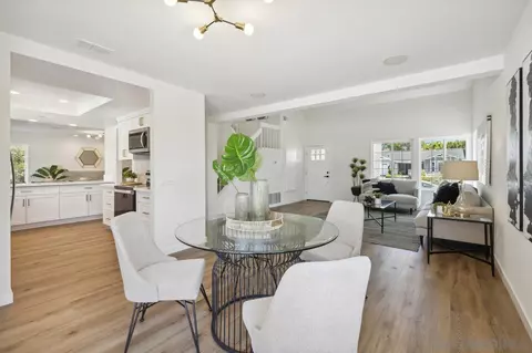 2722 Glasgow, Carlsbad, CA 92010 photo 3