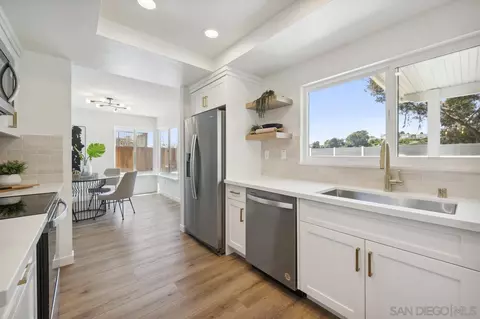 2722 Glasgow, Carlsbad, CA 92010 photo 14