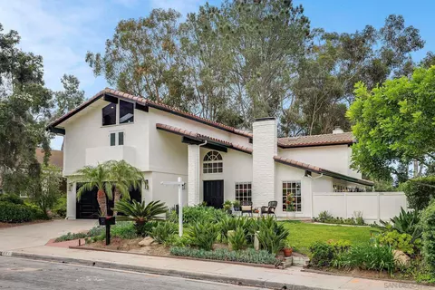 661 San Mario Dr, Solana Beach, CA 92075
