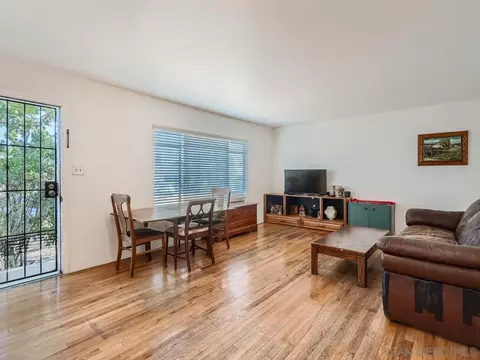687 Palomar Ave, El Cajon, CA 92020 photo 2