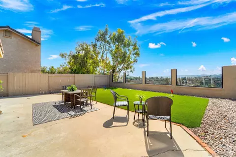 9539 High Park Ln, San Diego, CA 92129