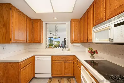 4701 Date Ave #306, La Mesa, CA 91942 photo 12