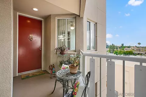 4701 Date Ave #306, La Mesa, CA 91942 photo 2