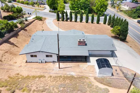 2333 Maelee Dr, Vista, CA 92084 photo 31