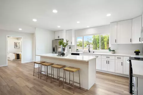 2333 Maelee Dr, Vista, CA 92084 photo 9