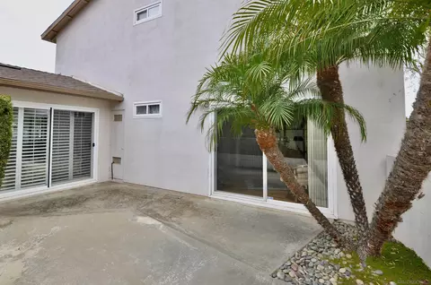 3045 Blenkarne Dr, Carlsbad, CA 92008 photo 22