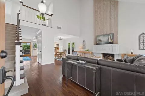 6115 Laport St, La Mesa, CA 91942 photo 3