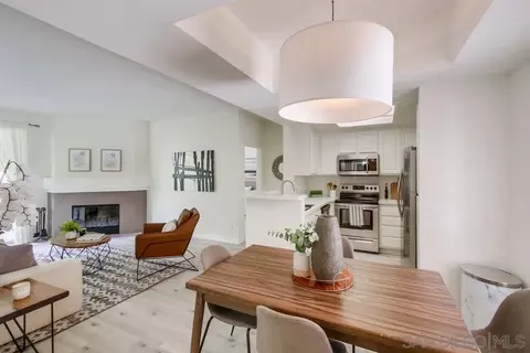 2050 Camino De La Reina #108, San Diego, CA 92108