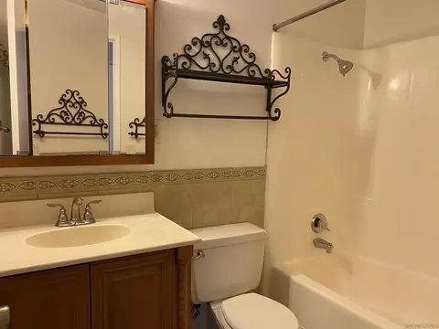 9228 Allano Way, Santee, CA 92071 photo 14