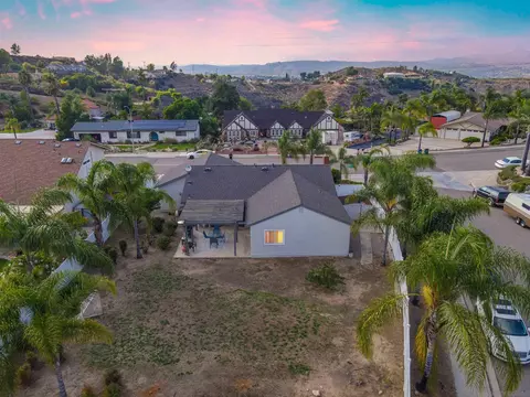 8507 Melrose Ln, El Cajon, CA 92021 photo 13