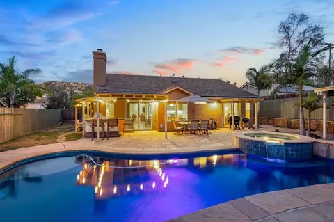 13154 Aurora Dr, El Cajon, CA 92021 photo 2