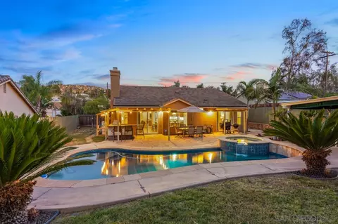 13154 Aurora Dr, El Cajon, CA 92021 photo 4