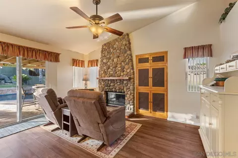 13154 Aurora Dr, El Cajon, CA 92021 photo 18