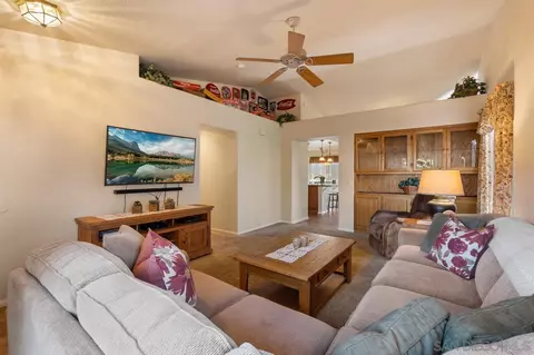 13154 Aurora Dr, El Cajon, CA 92021 photo 10
