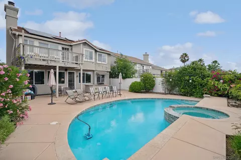 39888 Hillsboro Cir, Murrieta, CA 92562