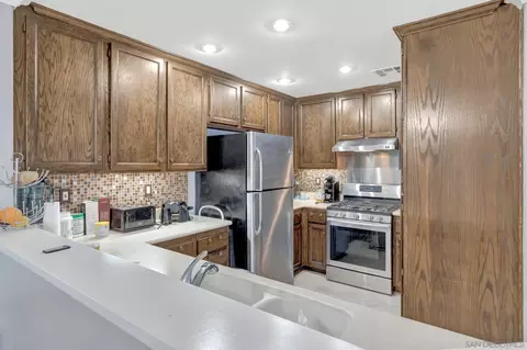 1394 Normandy Dr, Chula Vista, CA 91913 photo 5