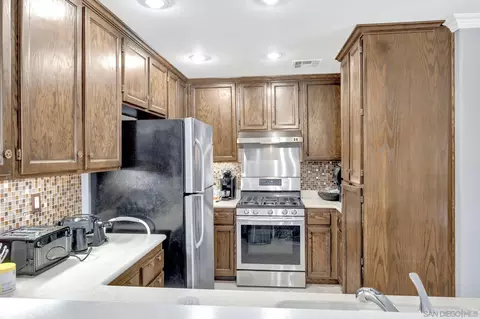 1394 Normandy Dr, Chula Vista, CA 91913 photo 6