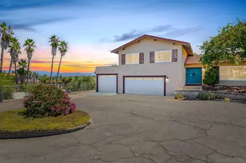 2500 Cranston Dr, Escondido, CA 92025