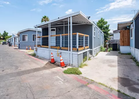 255 E Bradley Ave #76, El Cajon, CA 92021