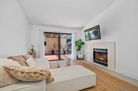 6829 Pear Tree, Carlsbad, CA 92011 photo 6
