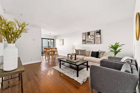 7360 Park Ridge Blvd #219, San Diego, CA 92120