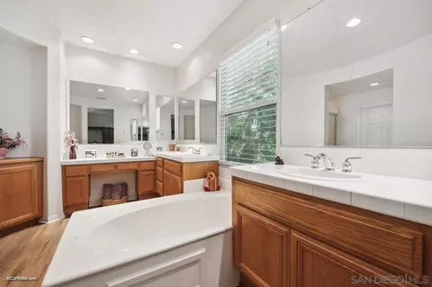 45927 Corte Carmello, Temecula, CA 92592 photo 40