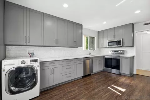 1817 E Grand Ave #57, Escondido, CA 92027