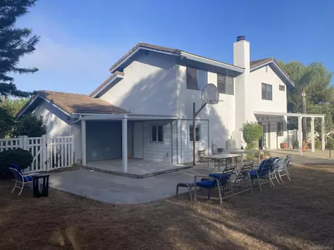 14785 Carlson St, Poway, CA 92064 photo 2