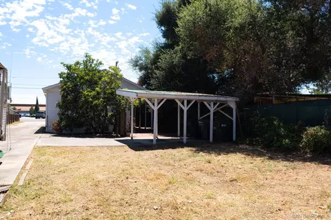750 W 15th Ave, Escondido, CA 92025 photo 8