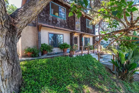 1058 3rd St, Encinitas, CA 92024 photo 3