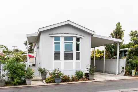 699 N Vulcan Ave #19, Encinitas, CA 92024