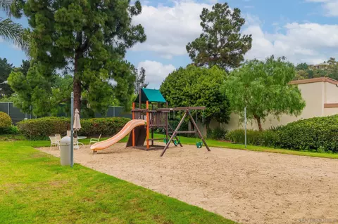1863 Caminito Quintero, La Jolla, CA 92037 photo 26