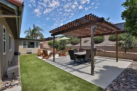 9461 Calle Del Lago, Santee, CA 92071 photo 33