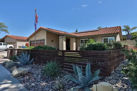 9461 Calle Del Lago, Santee, CA 92071 photo 2