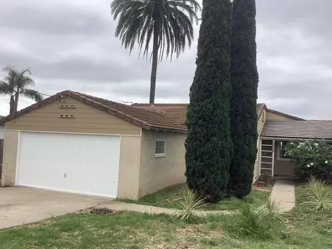2936 Fairfield St, San Diego, CA 92110