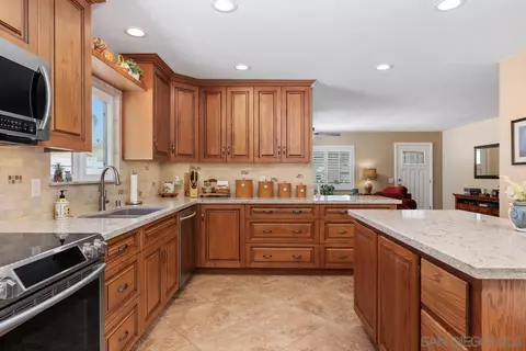 14616 Billy Ln, Poway, CA 92064 photo 13