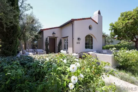 8349 Santaluz Village Geen E, San Diego, CA 92127