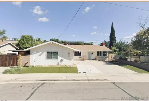 5725 Lambda Ln, La Mesa, CA 91942